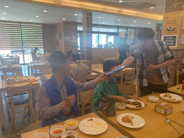 190531 생신잔치4.jpg