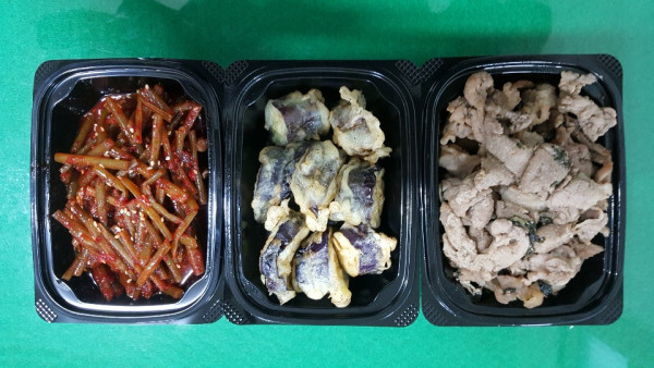 7.16 밑반찬 메뉴.jpg